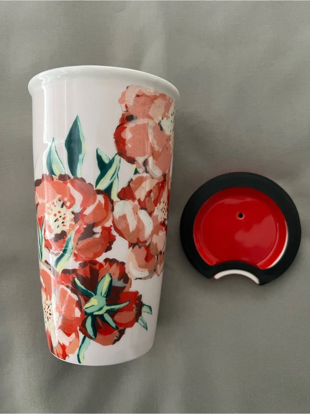 Starbucks 2015 Floral Poppy Ceramic Travel Mug 10oz with Lid